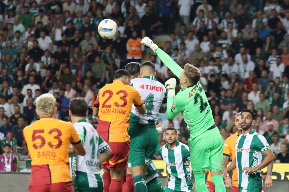Konyaspor iyi oynadığı mücadeleden mağlup ayrılıyor! Konyaspor 1-2 Galatasaray 1